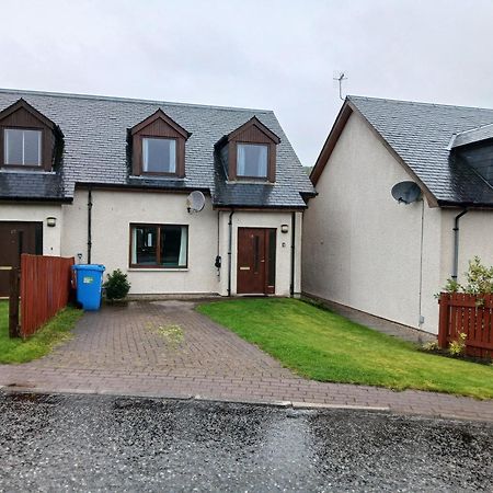 Holiday House Kinveachy Aviemore Ngoại thất bức ảnh