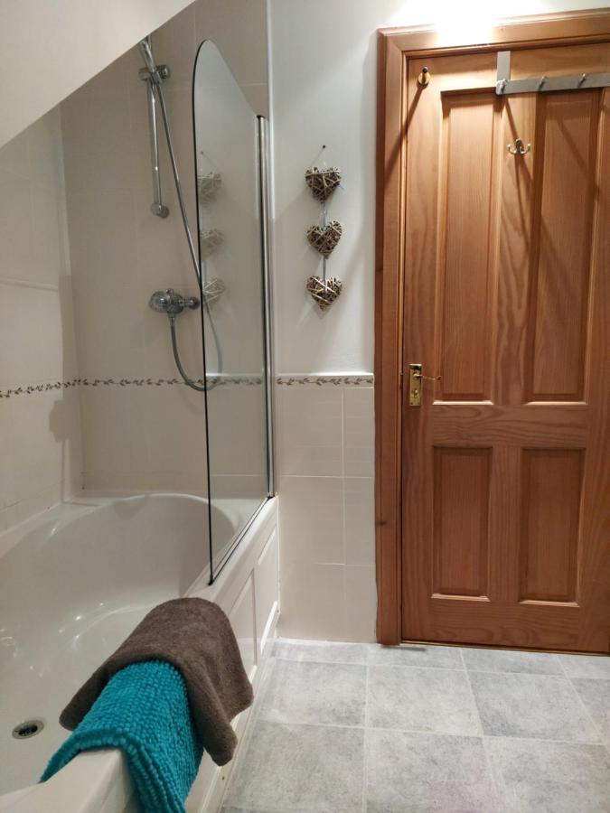 Holiday House Kinveachy Aviemore Ngoại thất bức ảnh